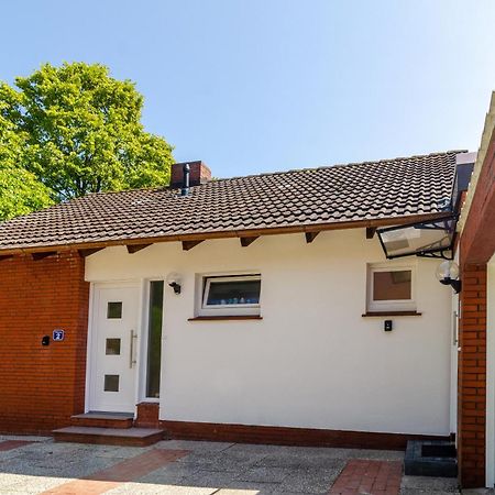 Ferienhaus Sonnenschein - Wohnung 1 Norden Exterior foto